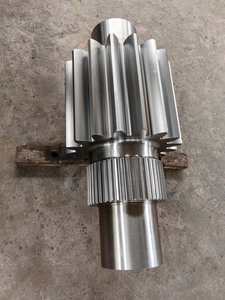 Eje de engranaje de acero inoxidable para maquinaria pesada Eje de entrada/salida de alta velocidad de rotación para industrias de construcción - Product Image 4
