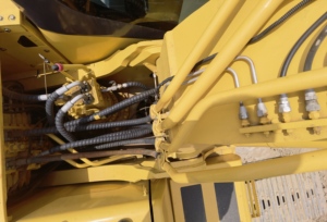 Excavateur sur chenilles PC300-7 Komatsu de matériel de construction d'occasion expédiés directement par l'usine à bas prix à vendre - Product Image 5