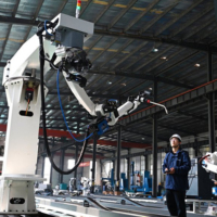Station de travail robotisée de soudage à portique, charge utile de 12 kg, portée de 2012 mm, précision de positionnement de 0,05 mm, précision de suivi inférieure à 0,4 mm