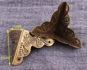 קופסא עץ עתיק קצה מתכת מגן פינת לתכשיטים קופסה דקורטיבית - Product Image 2