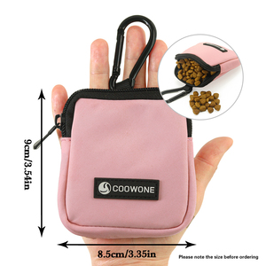 Bolsa elegante para golosinas para perros de diseño gratuito, suministros de entrenamiento para mascotas con apertura magnética, tamaño de bolsillo para caminar y entrenar - Product Image 2