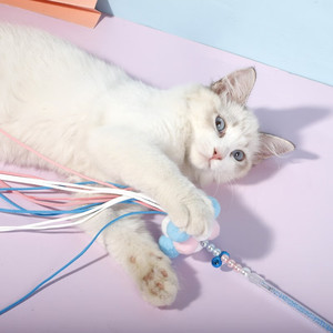 Bâton de chatouillage féerique à pampilles étoilées, jouet à plumes rose et bleu avec clochette, anti-ennui pour chats - Product Image 3