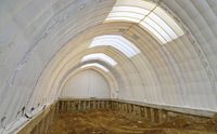 Grande structure gonflable à membrane transparente, salle de sport intérieure pour les matchs de tennis et de basketball