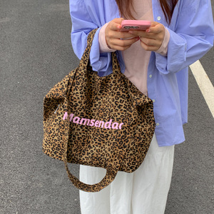 Sac à main pour femmes, design léopard polyvalent, vintage, grande capacité, sac fourre-tout en toile, sac à bandoulière pour femmes et filles - Product Image 1