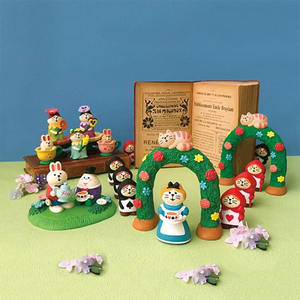 Artículos Decorativos Qingh <span class=keywords><strong>Alice</strong></span>, Juguetes Japoneses de Moda, Decoración de Bonsái de Conejo de Resina, Caja Ciega al por Mayor - Product Image 1