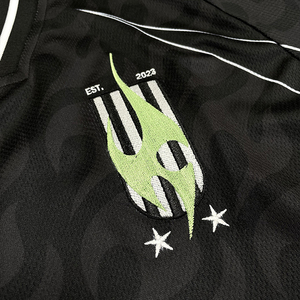 Fabricant de maillots de football rétro, logo brodé en silicone 3D personnalisé, design coupé et cousu, maillots de football vintage - Product Image 6