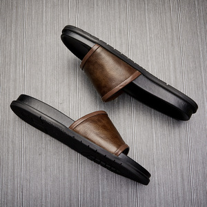 Sandales d'été pour hommes en cuir, style coréen, antidérapantes, personnalisées, pour la plage et les activités de plein air - Product Image 3
