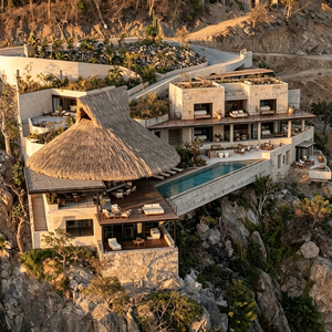 Conception personnalisée de villa tropicale sur la <span class=keywords><strong>falaise</strong></span> avec terrasse et piscine, plan architectural et visualisation 3D, support approfondi - Product Image 1