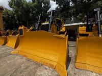 Bulldozer Caterpillar D8R d'occasion, machine de terrassement d'origine américaine, capacité de nivellement de 4,5 à 7,6 m, en stock pour les projets de terrassement