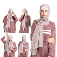 Moda morbida sciarpa Hijab sciarpe avvolgenti sciarpe morbide lisce velo Casual leggero donne musulmane Hijab in Chiffon più economico