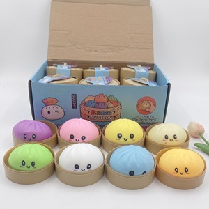 ของเล่นบีบกวนรูปเกี๊ยว TPR สีสันสดใสวิบวับ น่ารัก บรรจุกล่องของขวัญ บีบแล้วคืนรูปช้าๆ ช่วยคลายเครียด น่ารักมากๆ - Product Image 3