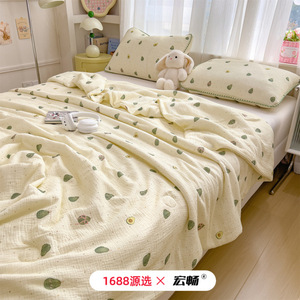 100% Cotton Crepe Yarn Double Layer Summer <b>Quilt</b> Printed 133x72 Reactive Dyeing Home Use Machine Washable Thin <b>Quilt</b> - Product Image 2