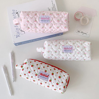 Trousse à crayons matelassée fraîche style dessin animé fraise, multi-compartiments pour l'école