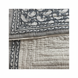 Edredón Kantha de Lujo, Diseño Étnico Vintage, Hecho a Mano, de Algodón, con Puntadas a Mano, para Hotel - Product Image 1