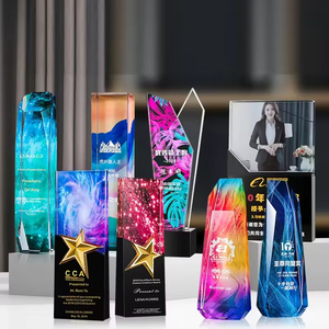 Danh dự của tinh thể tùy chỉnh tinh thể nắm tay hình dạng giải thưởng cúp kinh doanh pha lê trống giải thưởng mảng - Product Image 1