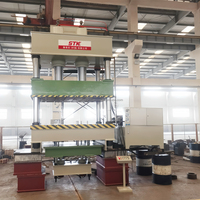 Presse hydraulique à double cylindre et quatre colonnes de 400 tonnes pour le moulage d'intérieurs automobiles, étirage de métaux par pression hydraulique