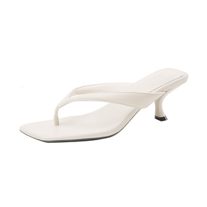 Sandalias de tacón alto para mujer, nuevo estilo de verano, retro, con estampado de leopardo, estilo tanga, punta cuadrada, tacón de aguja, fáciles de poner. - Product Image 2