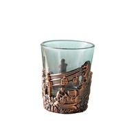 Vasos de cerveza de vino personalizados artesanales de metal con logotipo personalizado para hoteles decoración minimalista Europea artículos promocionales de recuerdo