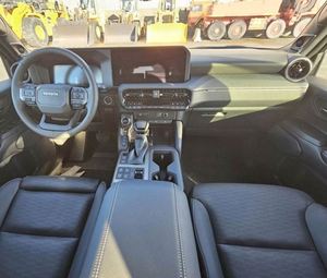 MEILLEURES VENTES pour <span class=keywords><strong>Toyota</strong></span> <span class=keywords><strong>Land</strong></span> <span class=keywords><strong>Cruiser</strong></span> Prado 250 VX-L 2.4L ESSENCE TURBO AUTOMATIQUE NOUVEAU MODÈLE D'OCCASION - Product Image 5