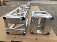 Structure de treillis en aluminium à installation rapide, conception modulaire, capacité de charge de 1000 kg, couleur argent, modèle GE TRUSS pour utilisation sur scène