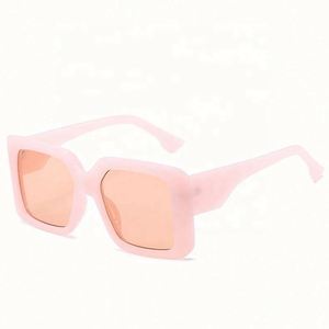 Lunettes de soleil rectangulaires noires pour femmes, avec logo personnalisé, dégradé, protection UV400, surdimensionnées, carrées, collection 2021, vente chaude - Product Image 5