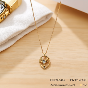 Collar con Colgante de Diamante Corazón de Tauro, Chapado en Oro, Acero Inoxidable, Estilo Clásico, Uso Diario, Joyería Unisex, Regalo - Product Image 5