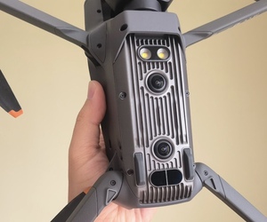 <span class=keywords><strong>Dron</strong></span> Profesional Mavic <span class=keywords><strong>3</strong></span> <span class=keywords><strong>Pro</strong></span> para Fotografía con Distancia de Transmisión de 15 km y Control Remoto RC <span class=keywords><strong>Pro</strong></span> al por Mayor - Product Image 4