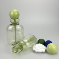 Emballage Bouteille en plastique transparente vide avec couvercles remplaçables pour l'emballage de boissons et de cosmétiques