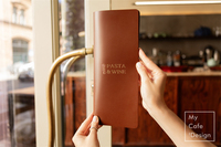 Housse de menu de restaurant en cuir véritable à logo embossé, très demandée
