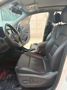 <span class=keywords><strong>Hyundai</strong></span> <span class=keywords><strong>Tucson</strong></span> <span class=keywords><strong>2018</strong></span> Usada de Alta Calidad, 1.6T Automática, SUV de Alta Gama para Uso Urbano y Familiar - Product Image 6