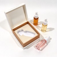 Boîte en carton rigide à couvercle relevable faite à la main, insert en EVA, emballage cadeau personnalisé en carton pour huiles essentielles, cosmétiques et petits cadeaux
