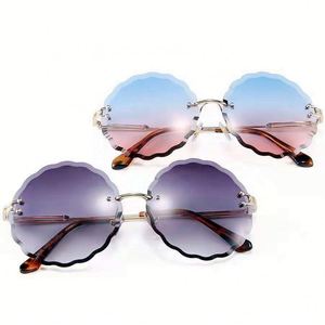 Gafas de Sol Redondas de Metal con Logotipo Personalizado, Gafas de Sol con Degradado de Color para Mujer, Gafas de Sol sin Montura con Forma de Flor para Mujer - Product Image 3
