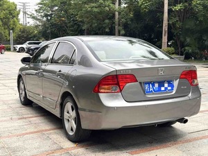 <span class=keywords><strong>Honda</strong></span> <span class=keywords><strong>Civic</strong></span> <span class=keywords><strong>1.8</strong></span> EXi 2008 Edizione Commemorativa 5° Anniversario, Berlina Automatica Usata, Motore a Benzina, Condizioni Premium - Product Image 4