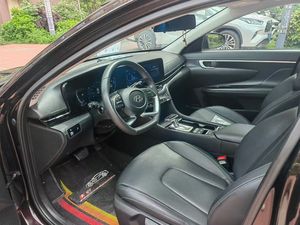 2022 Usado para Entourage Van |   Gas Automático |   Techo corredizo panorámico <span class=keywords><strong>de</strong></span> cuero oscuro R17 |   Bajo Consumo <span class=keywords><strong>de</strong></span> Combustible, Alto Rendimiento - Product Image 5