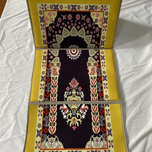 Tappeto da Preghiera Musulmano Pieghevole in Poliestere Stampato in 3D, Nuovo Design per Uso in Moschea, Vendita all'Ingrosso - Product Image 1