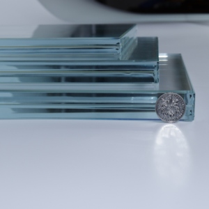 Verre de sécurité feuilleté ultra-clair à faible teneur en fer, haute transparence, pour fenêtres, portes et décoration de meubles de bâtiment - Product Image 3