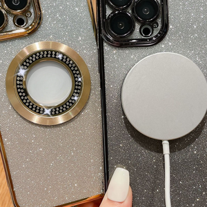 Custodia per telefono in Silicone magnetico con Design diamantato di lusso per <span class=keywords><strong>iPhone</strong></span> <span class=keywords><strong>14</strong></span> 15 Pro Max Cover protettiva per <span class=keywords><strong>fotocamera</strong></span> elettrolitica da ragazza - Product Image 3