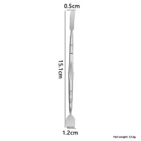 Spatule de beauté professionnelle en acier inoxydable pour le nettoyage des pores et l'élimination des points noirs, idéale pour le nez et l'application de fond de teint