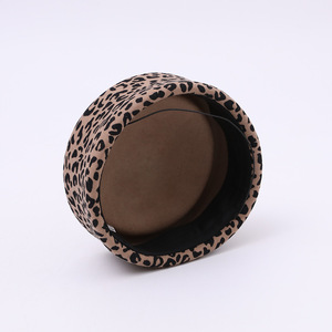 Sombrero de Fieltro de Lana con Estampado de Leopardo Retro Vintage, Boina Estilo Francés para <span class=keywords><strong>Mujer</strong></span>, Gorra de Artista, Gorro de <span class=keywords><strong>Invierno</strong></span> Cálido y Moderno para Chicas - Product Image 3