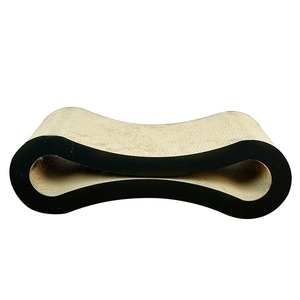 Griffoir pour <span class=keywords><strong>chat</strong></span> en forme de huit, design personnalisé, durable, surface ondulée, emballage en carton, répond aux différents habitudes de griffonnage des chats - Product Image 3