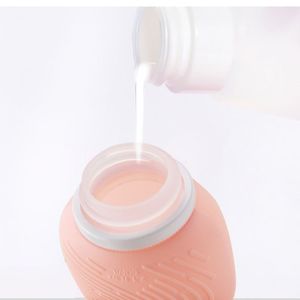 Wholesale Portable Silicone <b>Travel</b> <b>Bottle</b> Squeezable 2pcs Set Reusable Shampoo <b>Bottle</b> <b>Travel</b> <b>Bottles</b> Containers for Toiletries - Product Image 3