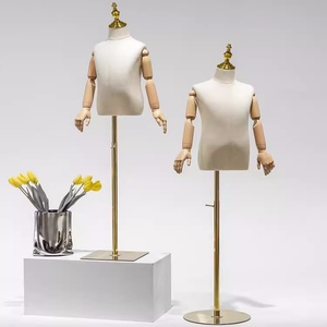 의류 매장 창 디스플레이 소품 나무 팔 의상 어린이 마네킹 디스플레이 아기 마네킹 - Product Image 2