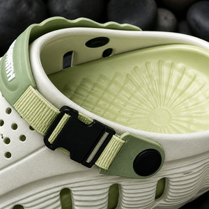 Sandales de sport EVA à séchage rapide avec logo personnalisé en relief, antidérapantes et légères, sabots à bout fermé - Product Image 4