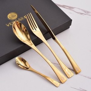 Offre Spéciale : Ensemble de Couverts de Mariage Effet Miroir en Acier Inoxydable – Lot de 4 Pièces - Product Image 4