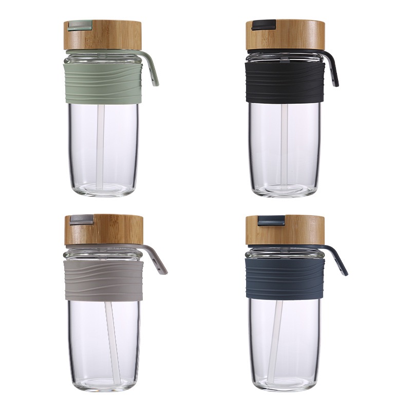 600ml Single layer glass fitness outdoor glass cup with straw silicone glass bottle