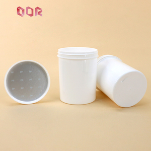 Botella cilíndrica de plástico PP blanca QOR de 250 ml con tapa de rosca para uso cosmético - Product Image 3