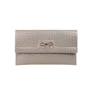 Bolso de noche de lujo con forma de mariposa y monarca con cristales y diamantes de imitación, moderno bolso de mano con marco. - Product Image 1