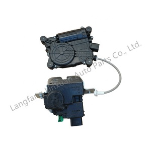 Conjunto de Cerradura Eléctrica 81800-CG100 para Puerta Trasera de Staria - Product Image 6