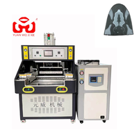 Machine de soudage à table coulissante automatique sur mesure pour le gaufrage et le façonnage des semelles de chaussures en cuir et des empeignes de sandales
