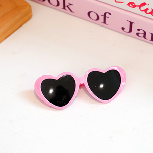 Gafas de sol para mascotas, un accesorio imprescindible para perros pequeños en verano, gafas de sol para mascotas con forma de corazón, gafas de sol pequeñas, lindas y elegantes. - Product Image 4